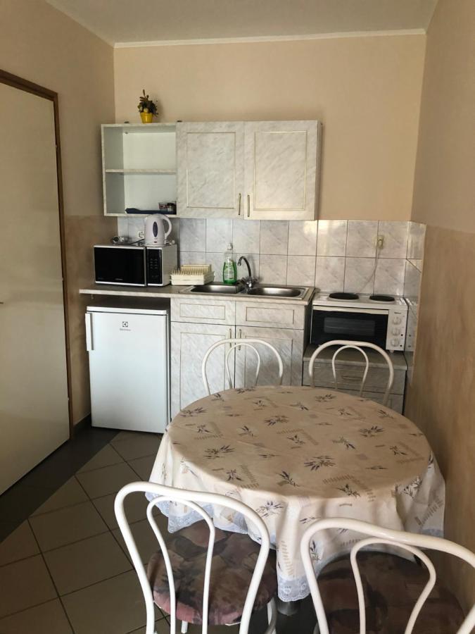 Imre Apartman Hajdúszoboszló Exterior foto