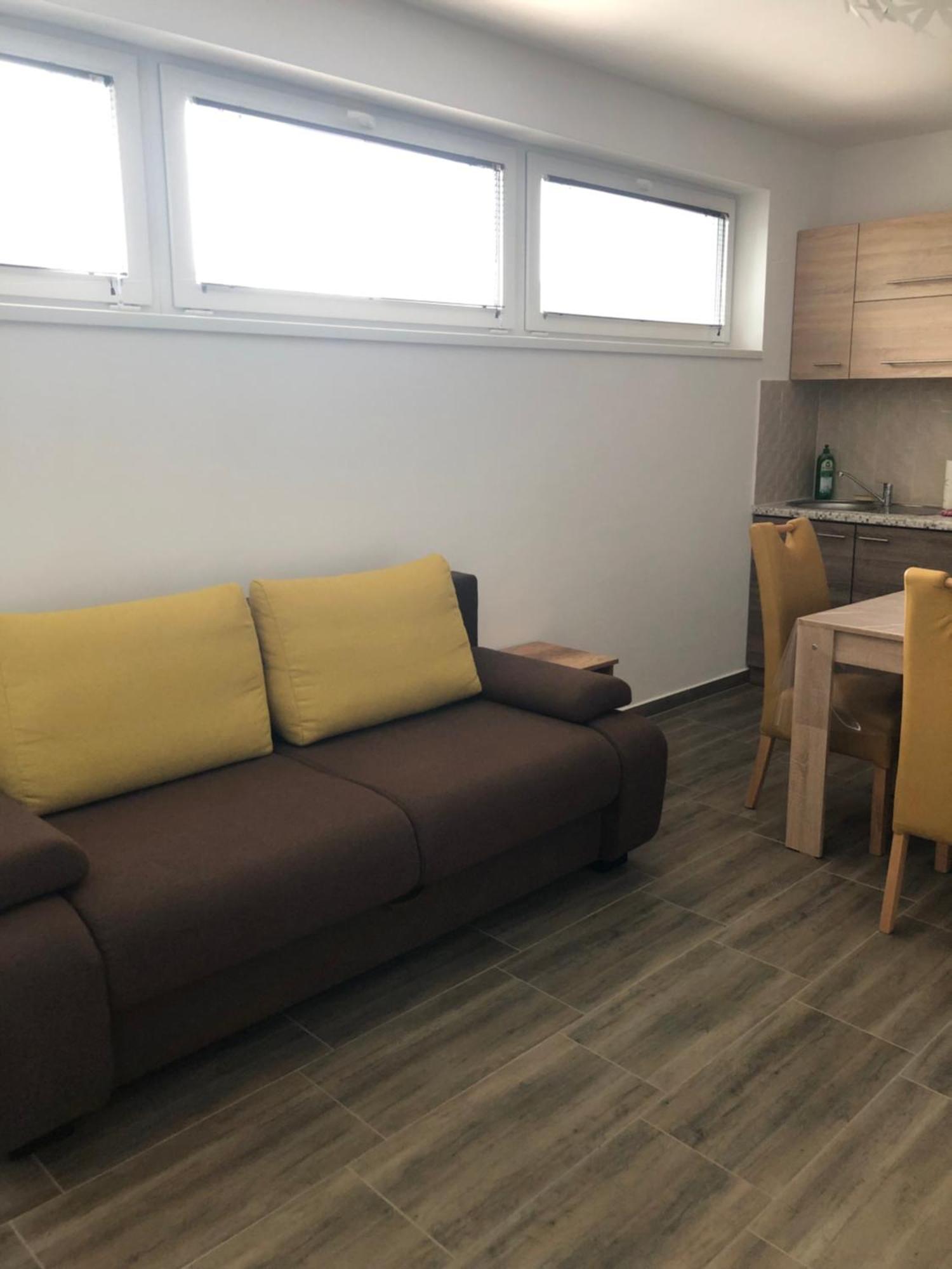 Imre Apartman Hajdúszoboszló Exterior foto